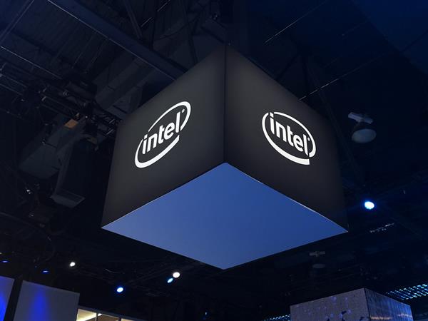 10nm終于照進現實！Intel：綜合實力才是王道